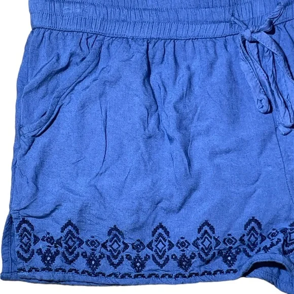 BLUE AZTEC BEACH SHORTS - Picture 2 of 2
